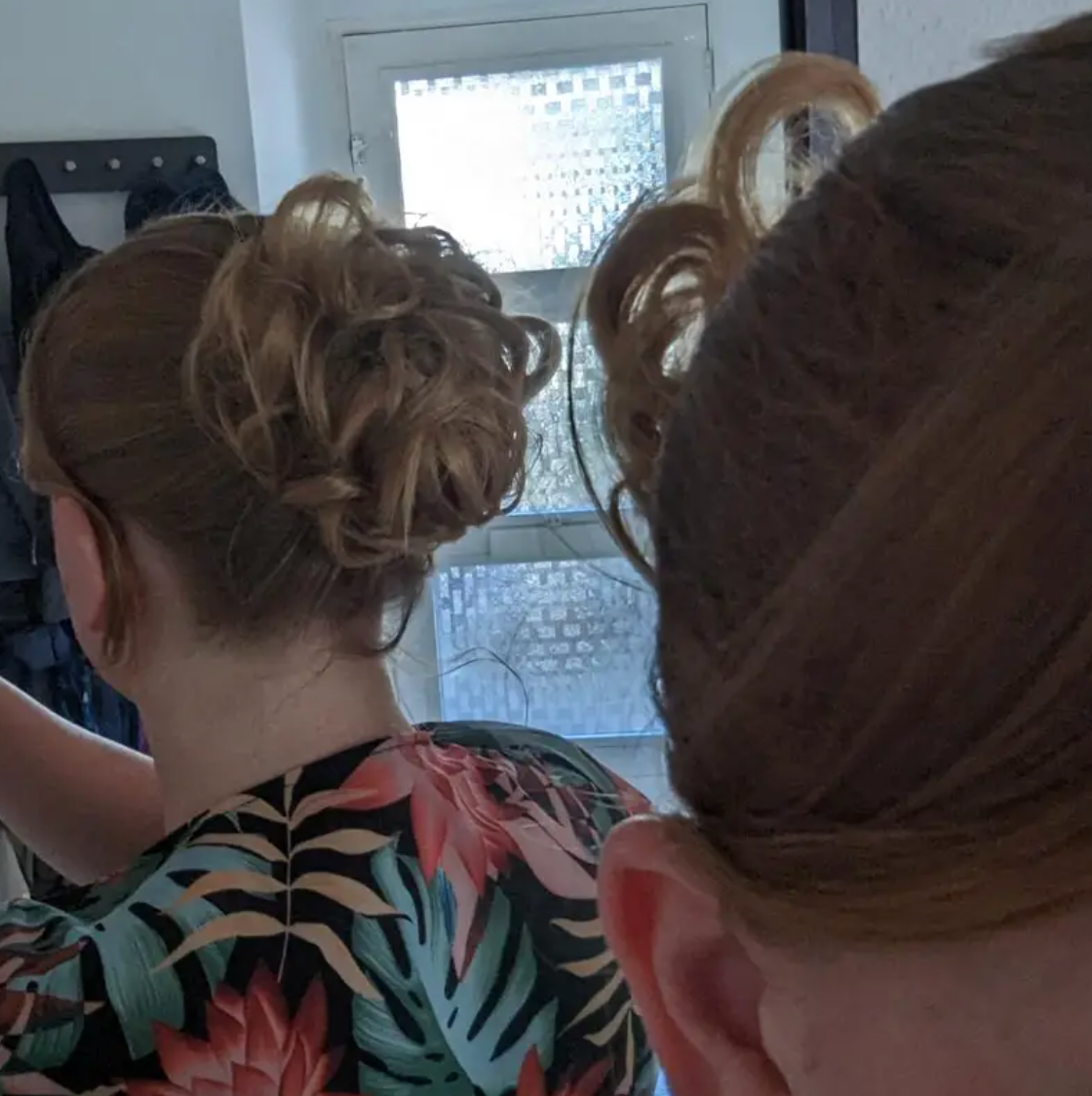 GOHVA™ Chignon Effet Décoiffé